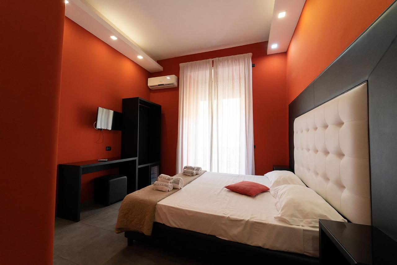 Отель Royal House Napoli Centro, By Clapa Group Экстерьер фото