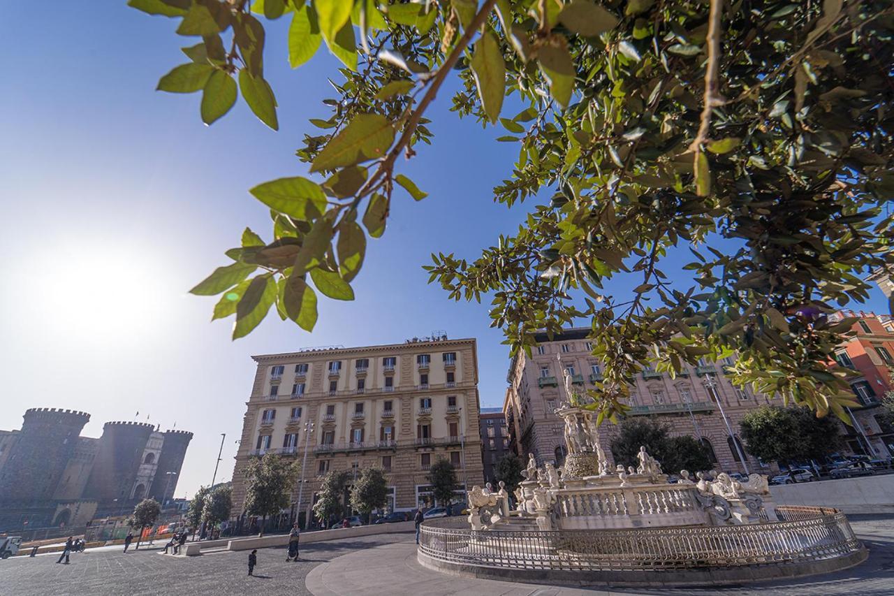 Отель Royal House Napoli Centro, By Clapa Group Экстерьер фото