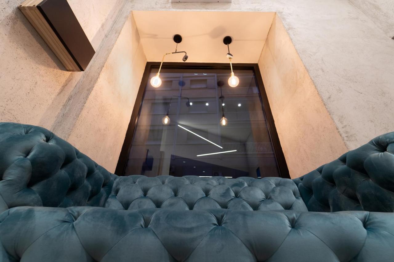 Отель Royal House Napoli Centro, By Clapa Group Экстерьер фото