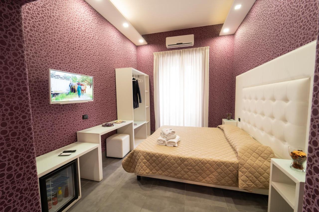 Отель Royal House Napoli Centro, By Clapa Group Экстерьер фото